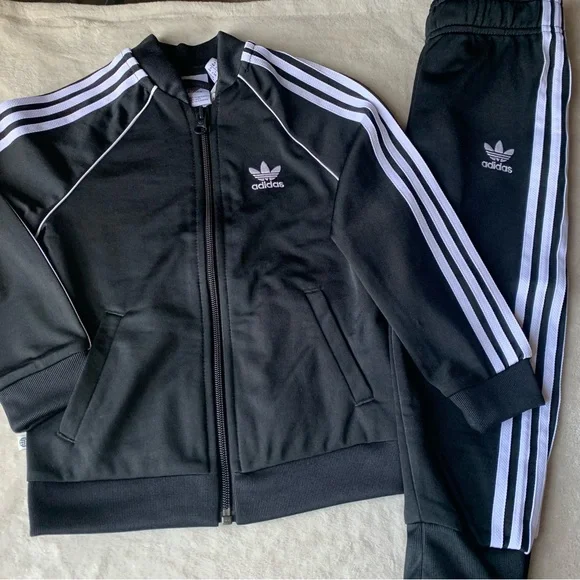 Adidas Adicolor SST Track Suit size 3T - Picture 1 of 5